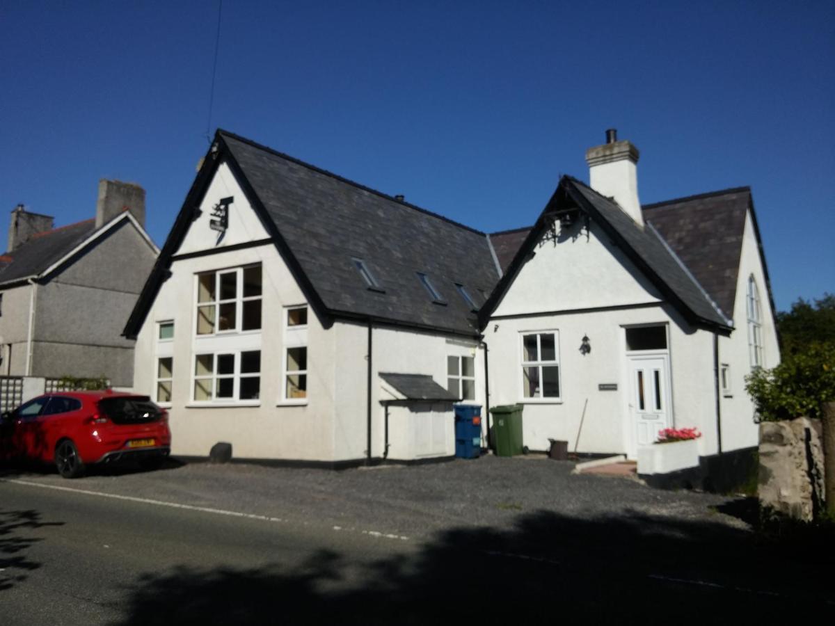 The Old School Caeathro, Snowdon, Eryri And Yr Wydffa Cottages كارنارفون المظهر الخارجي الصورة